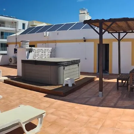 Penthouse With Panoramic View *